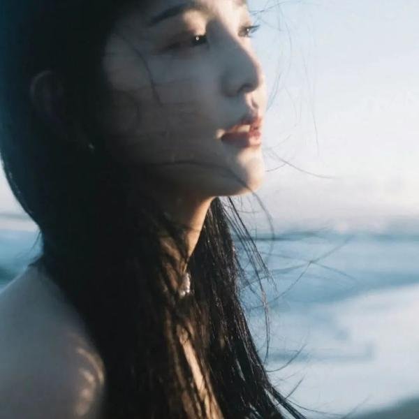 狗吃掉了影子